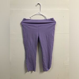 Peloton Capri Length Lavender Leggings Size Medium Women’s
